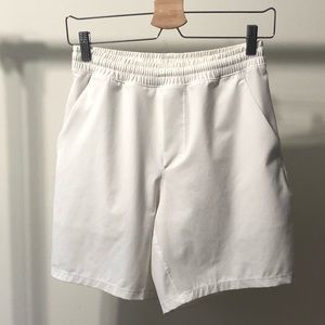 Lululemon Pace Breaker Lined. 7”. Small. White.